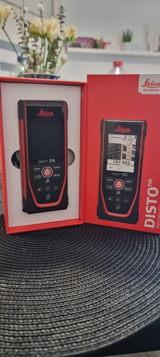 Telemetru laser, Ruleta electronica LEICA DISTO D5