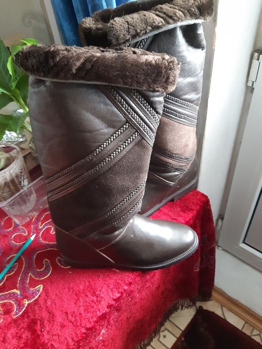 Сапоги  зимние тёплые