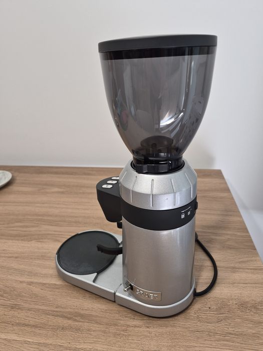 Rasnita Graef CM900