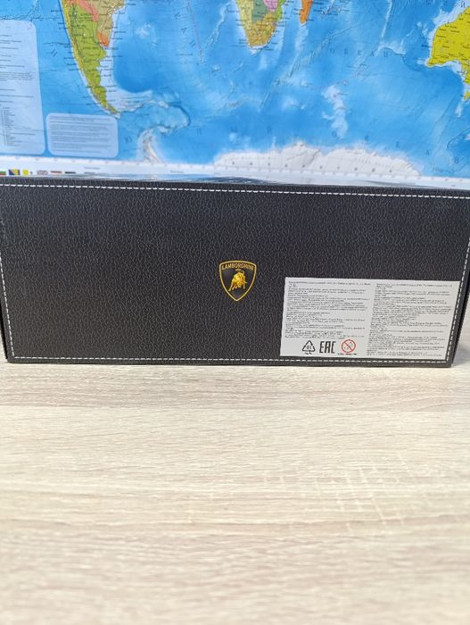 Игрушечная машинка Lamborghini Huracan STO.