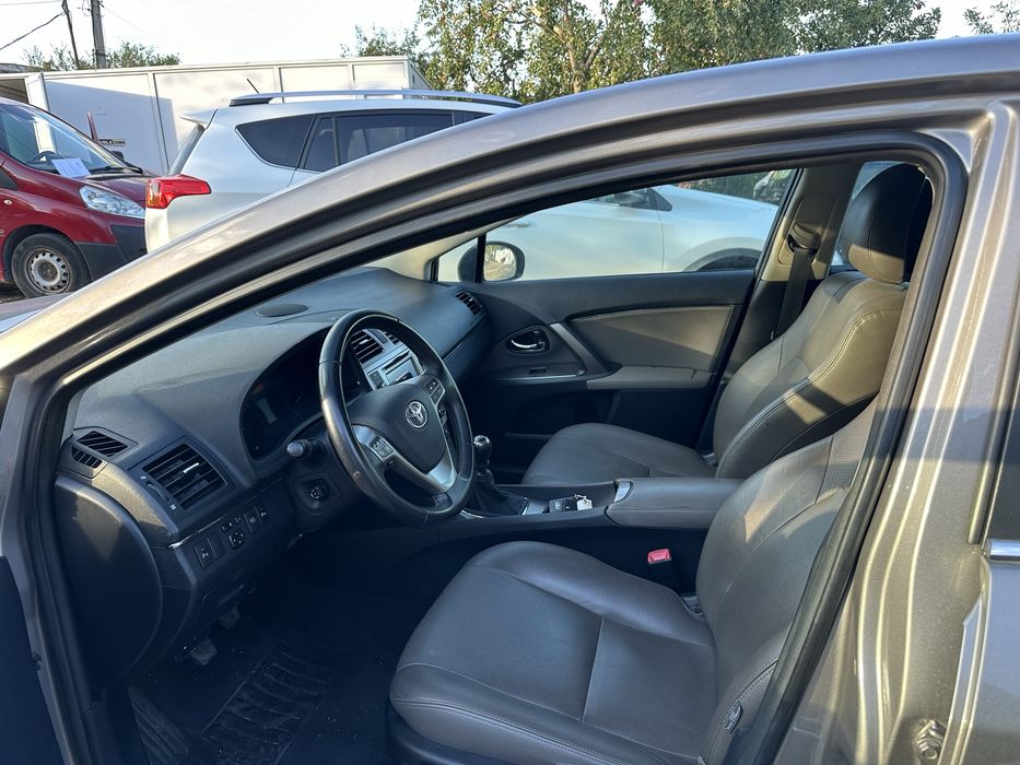 Toyota Avensis Тойота Авенсис Т27 2013г НА ЧАСТИ!