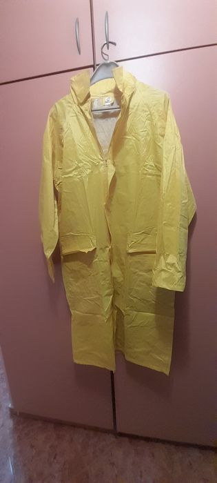 Дъждобран за лов и риболов