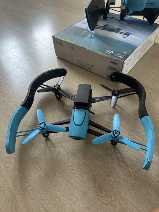 Drona parrot bebop drone