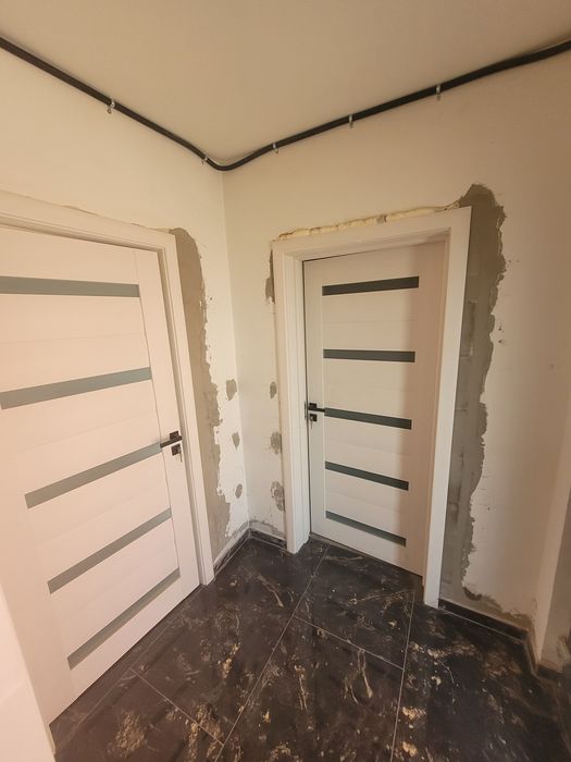 Vând casa în Pestisul Mare utilități și imbunatatiri