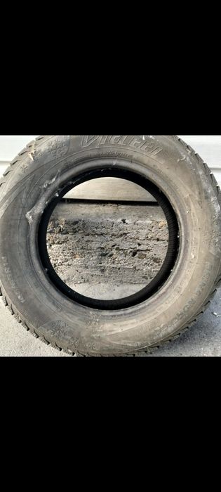Продам зимние шины на 14