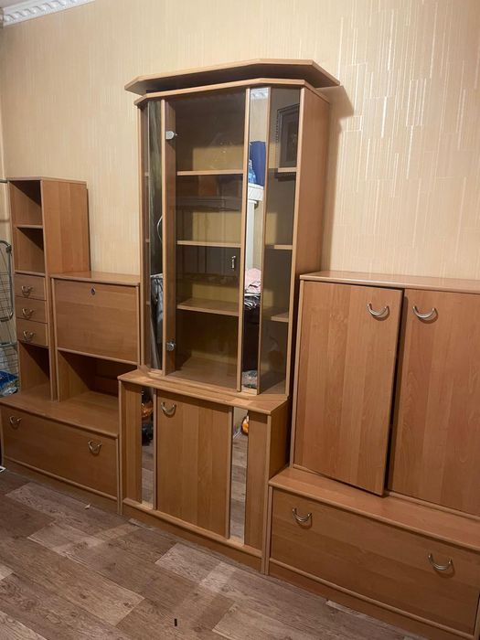 Отдам в дар  стенка горка