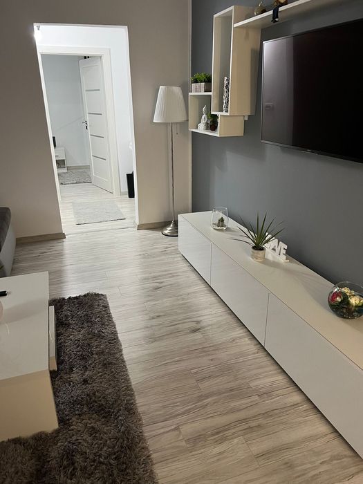 Vând apartament ultramodern