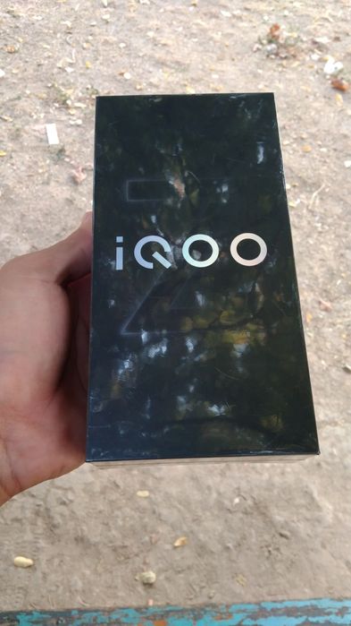 Vivo iQOO Z10X 5G 8/128 gb ochilmagan