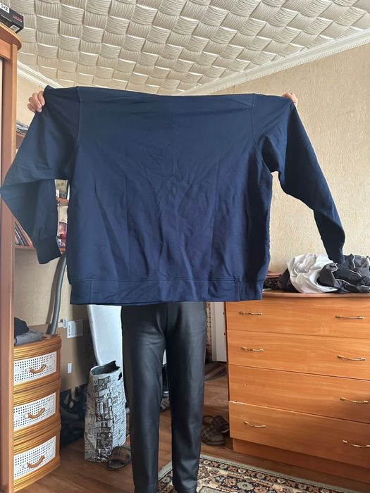 Продам спортивный костюм