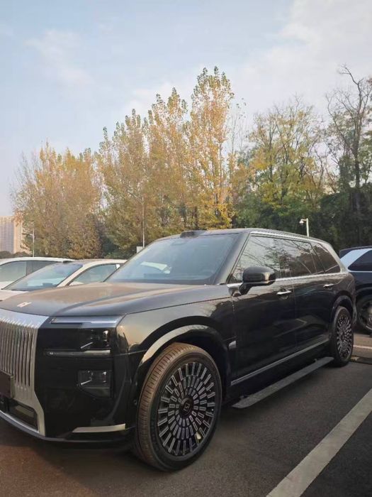 Zeekr 9x max  106500$ tayor sotuvga