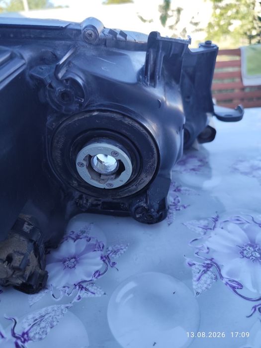 Toyota camry 50 фара