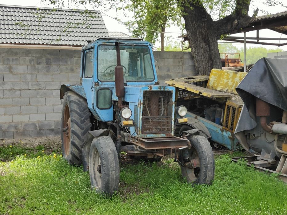 Трактор МТЗ беларус