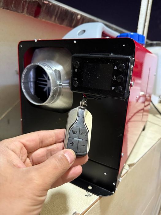 Дизельный автономный обогреватель 5 кВт (12V / 24V / 220V) с пультом д