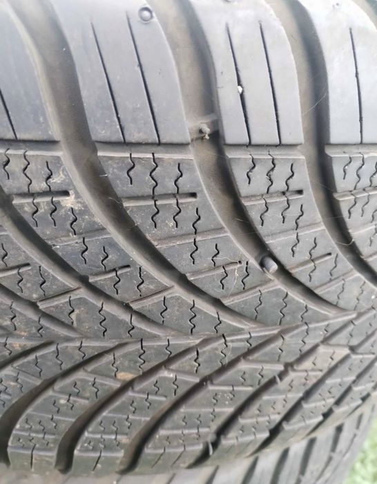 Vând anvelope 225/55/17 ALL SEASON Dot 2024