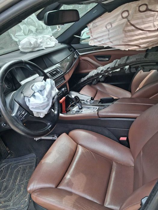 BMW 5 Series 2010 — imagine 4