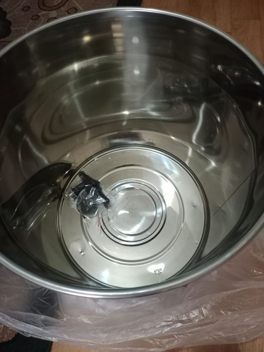 Продам электрочайник