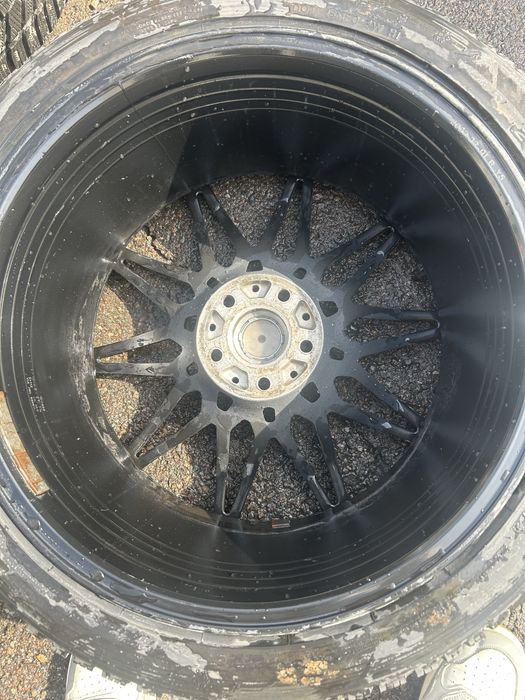 Продам 826 стиль реплика диски с резиной