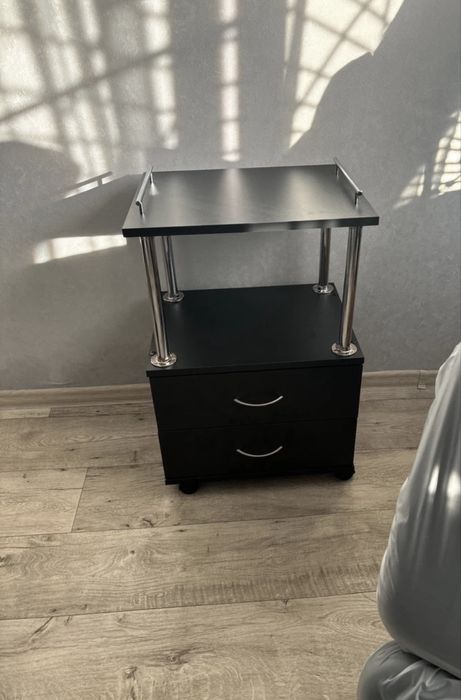 Тумба  15000 тг.