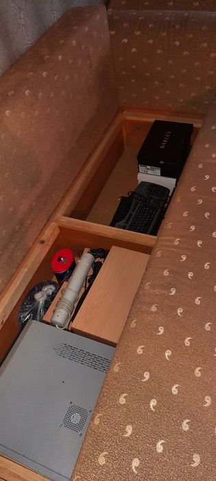 Продается мягкий уголок