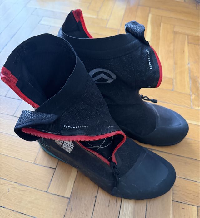 The North Face Summit Cayesh Futurelight