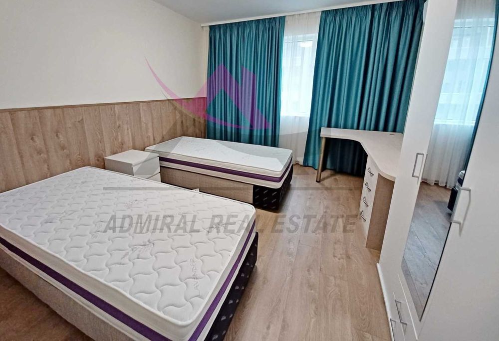 Дава се под наем Тристаен апартамент в Варна, Център - 90 кв.м за 850 € - Снимка #4