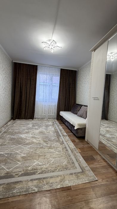 Продается дом с гаражом, баней