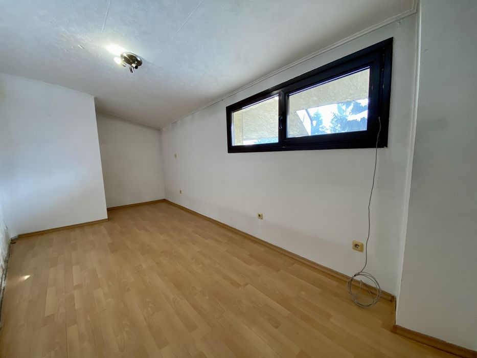 Продава се Многостаен апартамент в Разлог - 169 кв.м за 1000 €/кв.м - Снимка #12