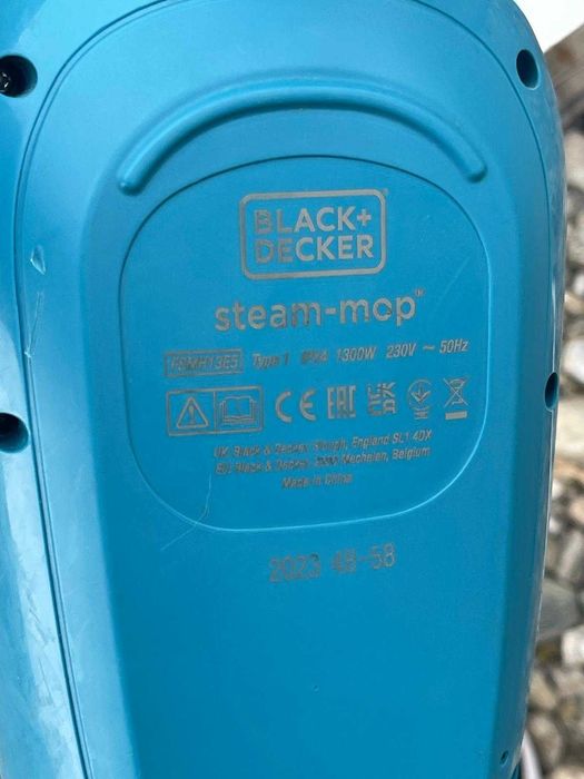 Mop cu aburi BLACK+DECKER multifuncțional 1300W, pentru casa