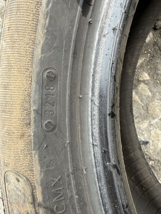 2 броя зимни гуми Tigar 225/50 R17 Dot 0824 ном 504