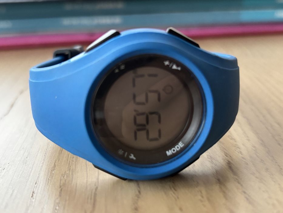 Часовник Декатлон