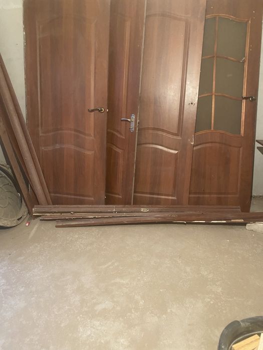 Продается межкомнатные двери