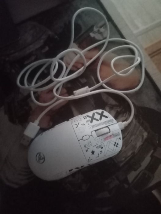 Продам игровую мышку