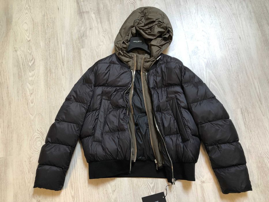 Neil Barrett geaca S, M si L gluga detasabila, retail 830 euro