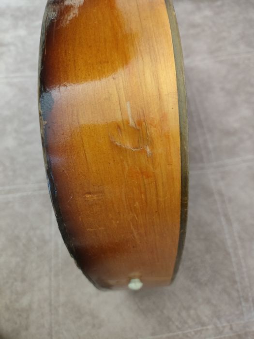 Гитара учебная продам