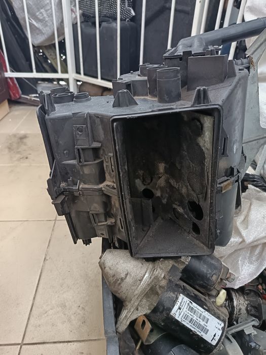 Ауди б4 корпус печки