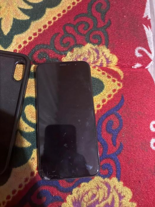 Обменяю айфон хс