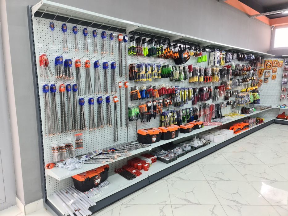 стеллаж для магазина.