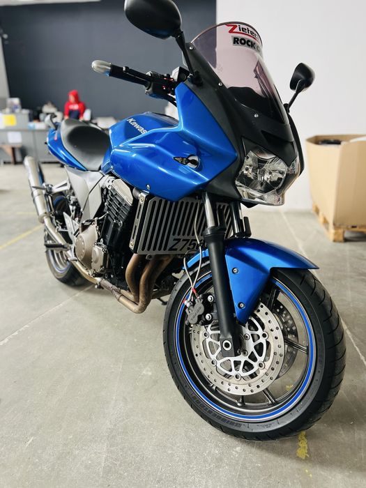 Se vinde !!!Kawasaki Z750