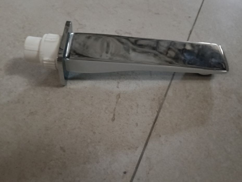 Кран для воды хромированный