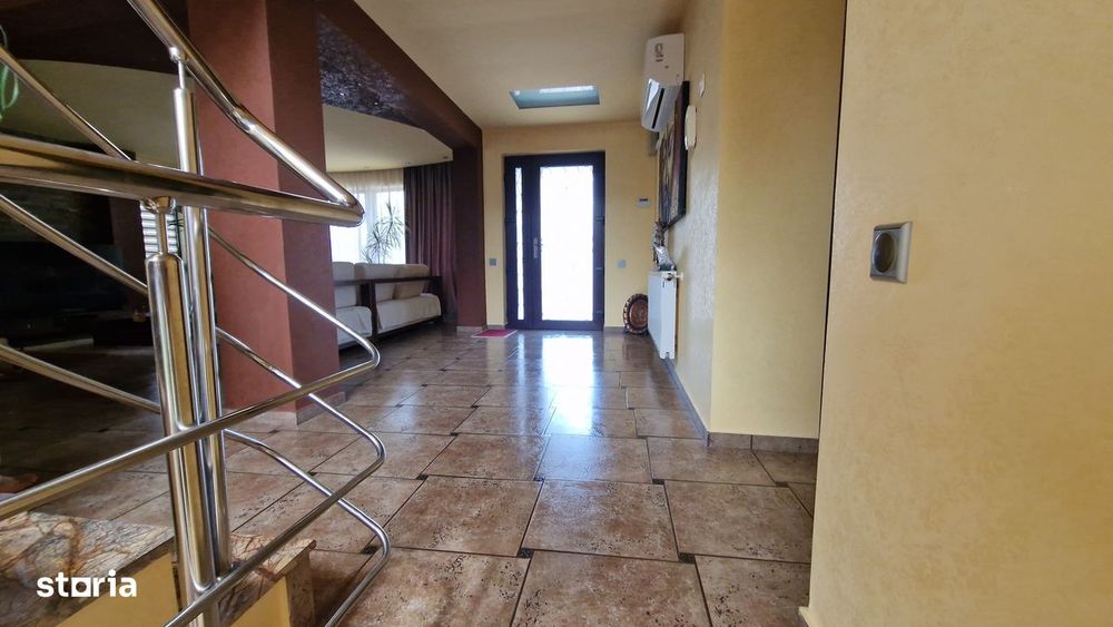 Vila zona Bucium