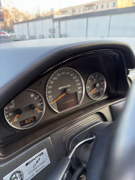 Mercedes W210, 2001, e320 Avantgarde