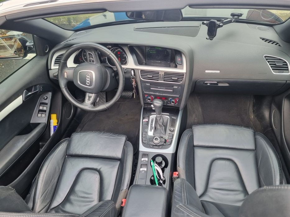 Vând Audi a5 2009