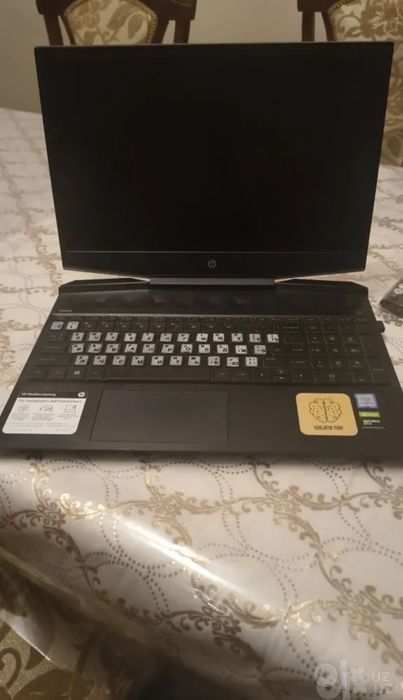 Hp pqvilion yaxshi holatda
