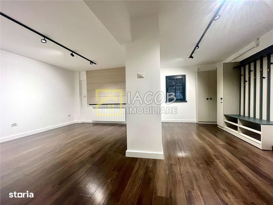 Apartament pretabil diverse activitati economice, zona Insula - Bistri
