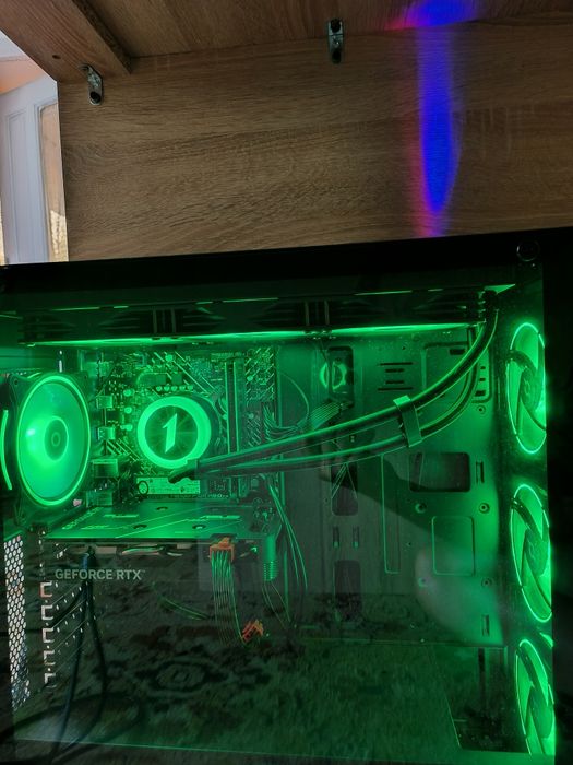 Pc gaming  i5 14400f rtx 4060