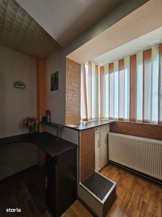 Apartament 2 camere decomandat etaj 2 zona Bejan