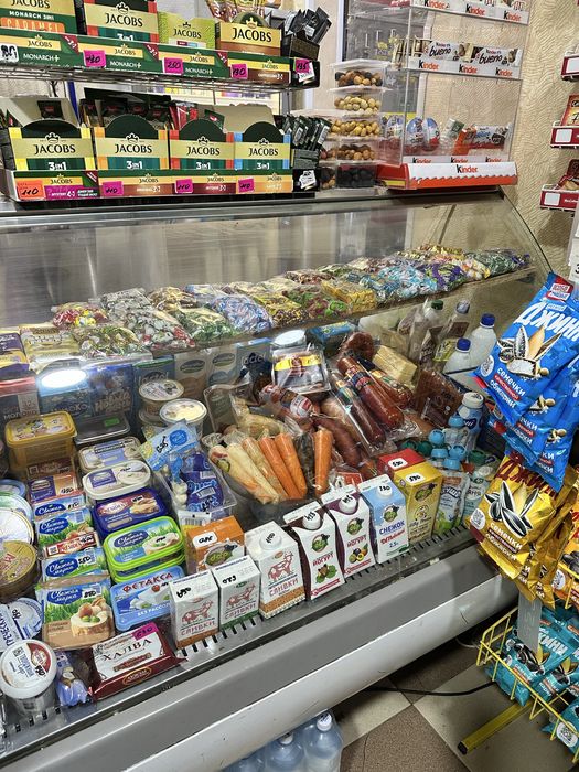 Продается холодильная витрина