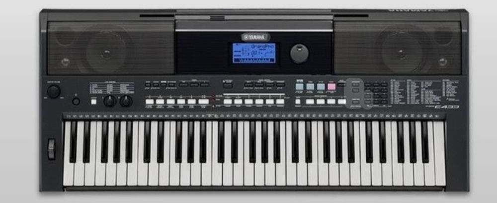 Музыкальный синтезатор Yamaha E433!