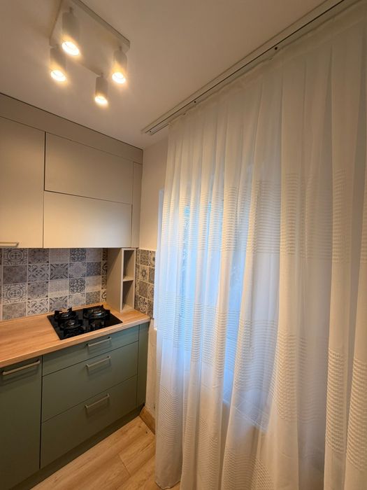 VAND Apartament 1 cameră de închiriat – Zorilor, Cluj-Napoca, etaj 3

Se oferă spre închiriere apartament cu 1 cameră,