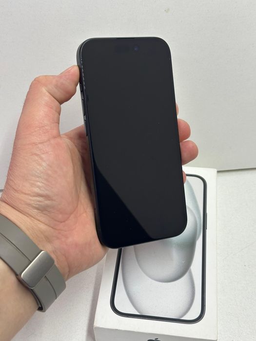 Продам  Айфон 15 128г 100%